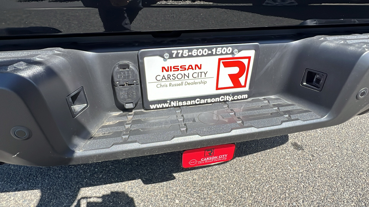 2024 Nissan Frontier SV 11