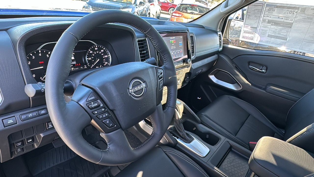 2024 Nissan Frontier SL 29