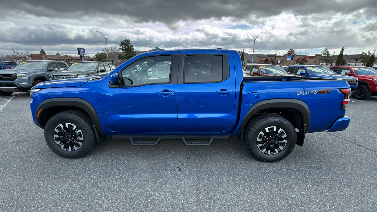 2024 Nissan Frontier PRO-4X 7