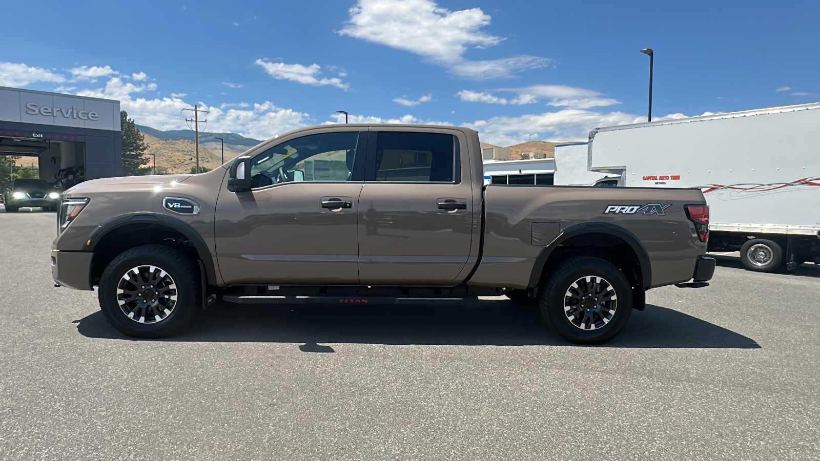 2024 Nissan Titan XD PRO-4X 6