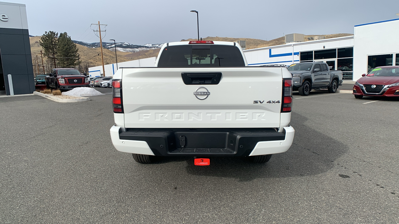 2024 Nissan Frontier SV 6