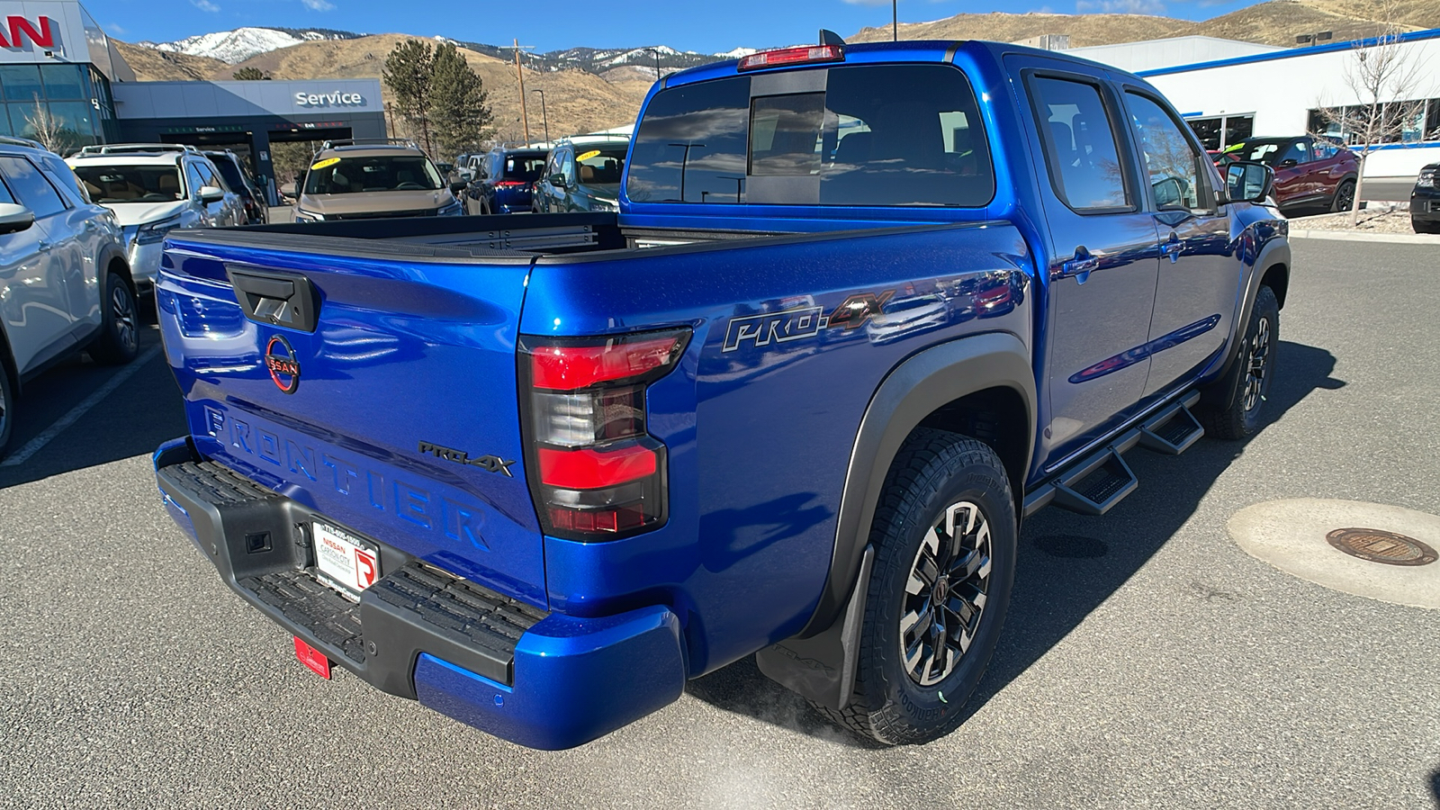 2024 Nissan Frontier PRO-4X 4