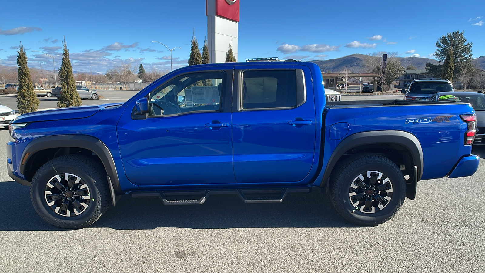 2024 Nissan Frontier PRO-4X 7