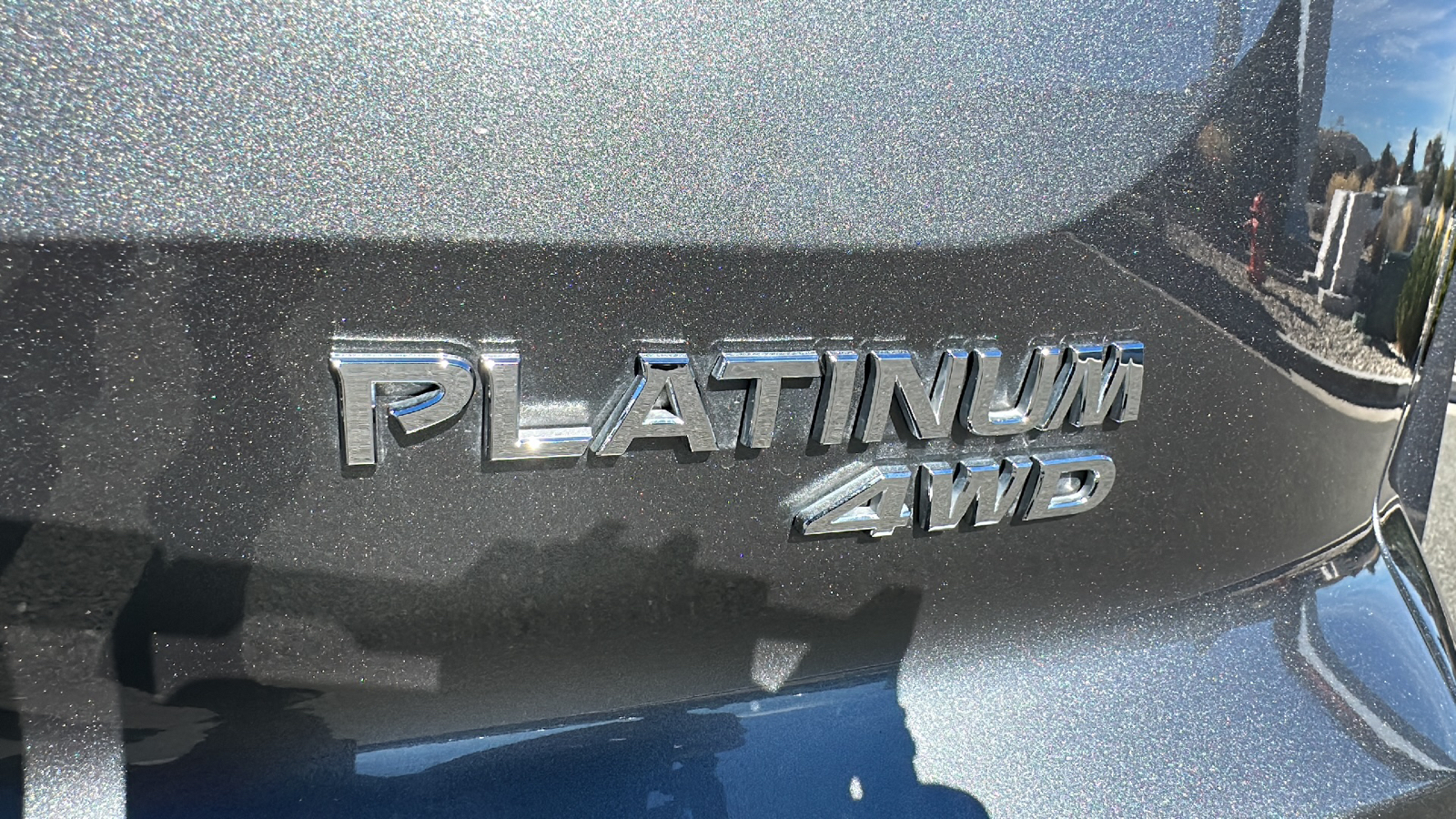 2024 Nissan Pathfinder Platinum 15