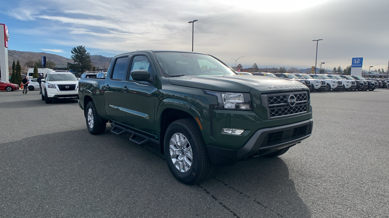 2024 Nissan Frontier SV 3