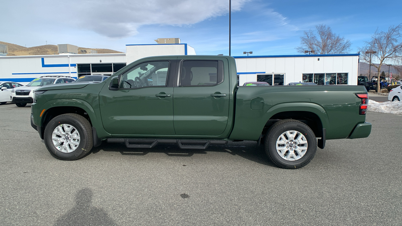 2024 Nissan Frontier SV 8