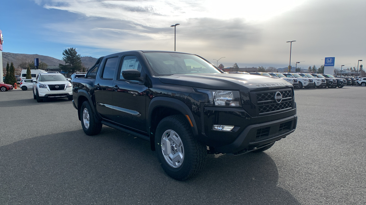 2024 Nissan Frontier SV 3