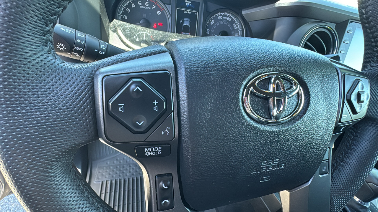 2023 Toyota Tacoma  28