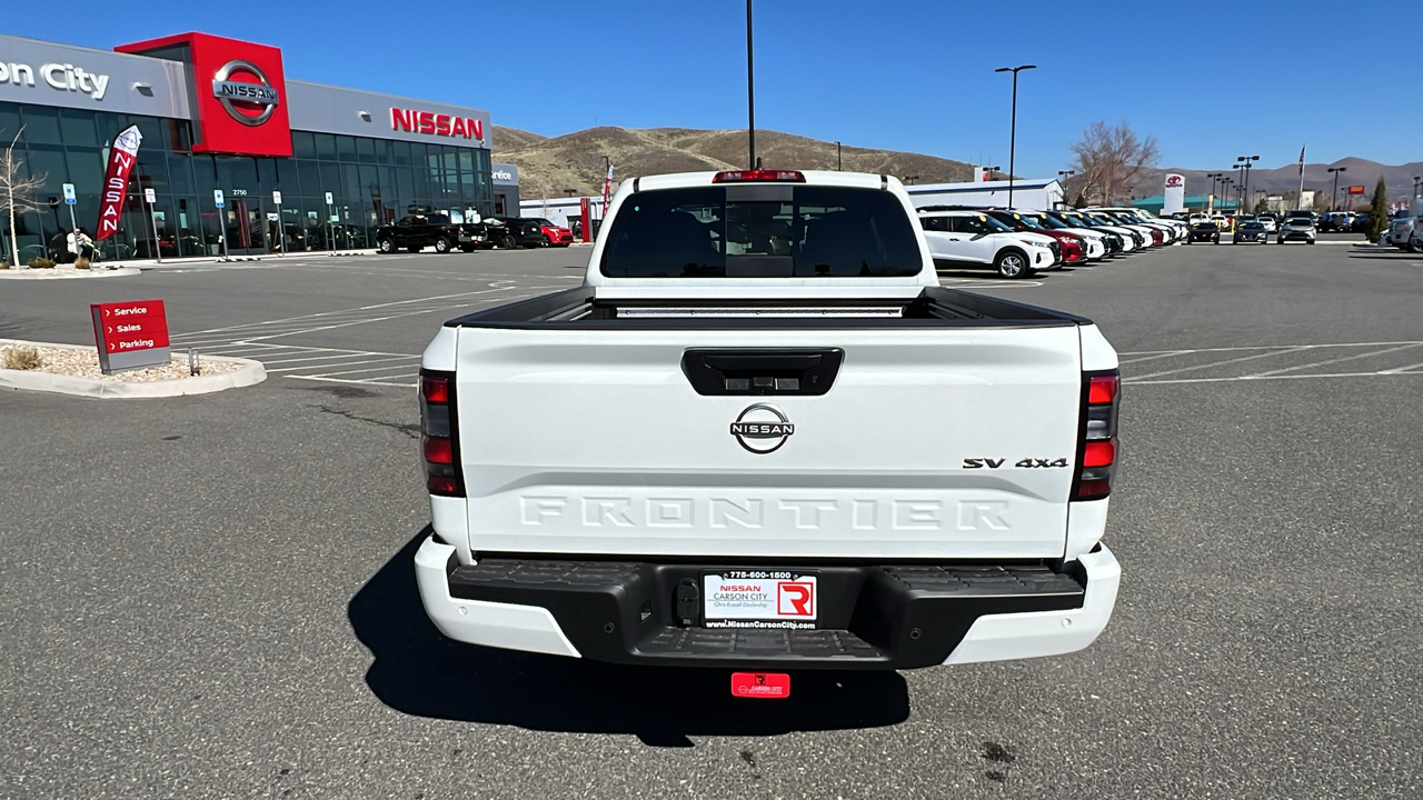 2024 Nissan Frontier SV 4