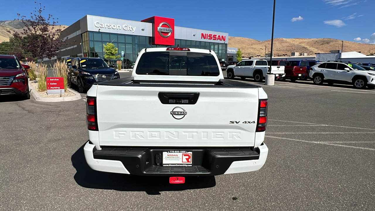 2024 Nissan Frontier SV 4