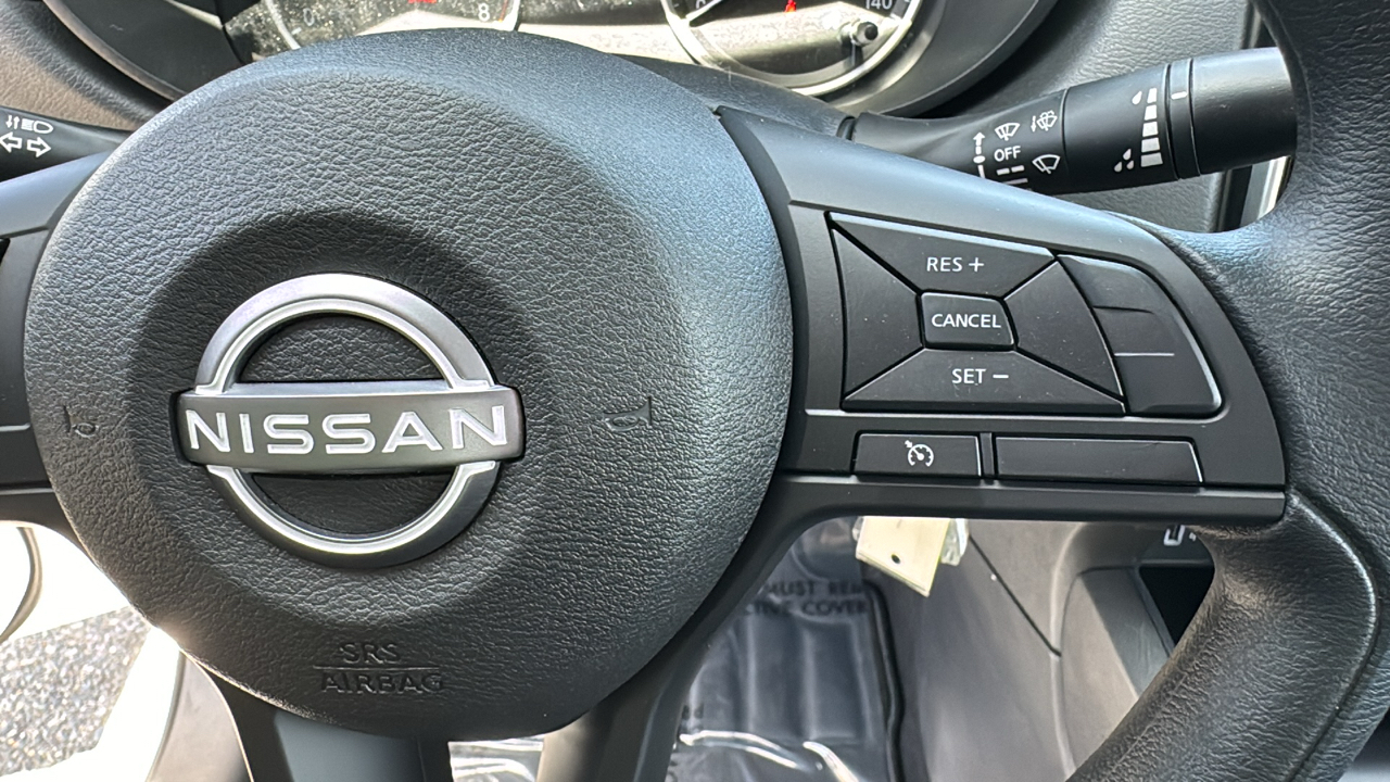 2024 Nissan Versa 1.6 S 28