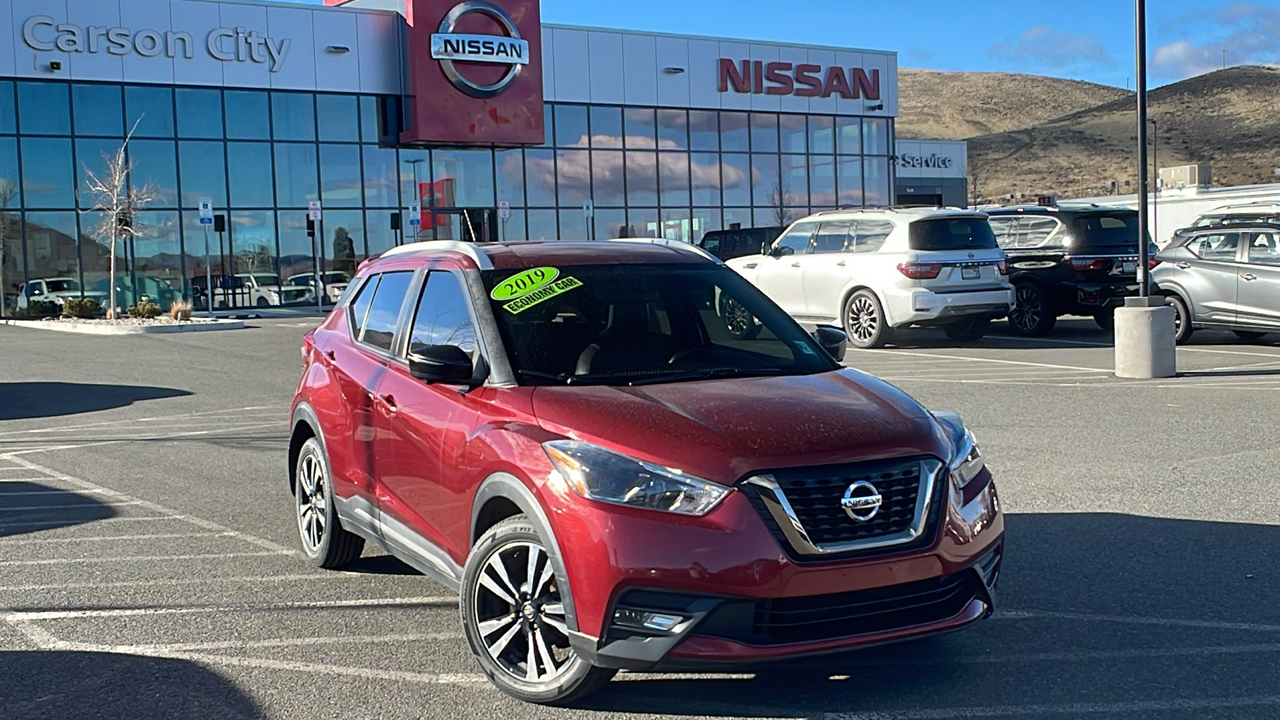 2019 Nissan Kicks SR 1