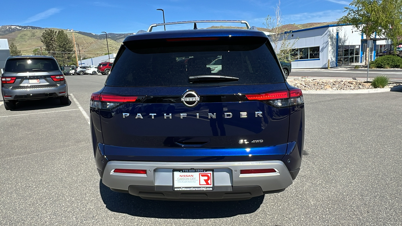 2024 Nissan Pathfinder SL 4