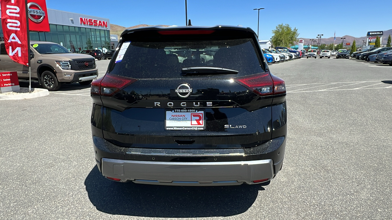 2024 Nissan Rogue SL 4