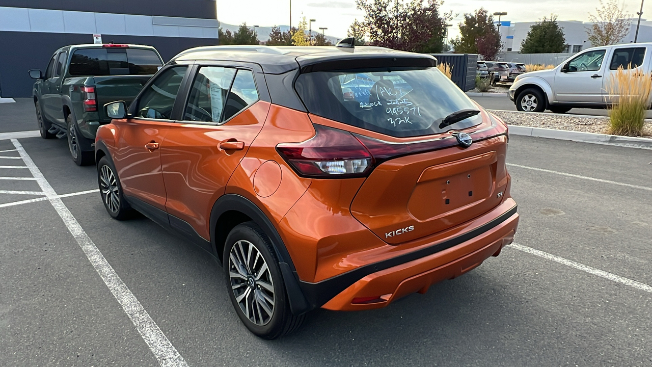 2022 Nissan Kicks SV 5