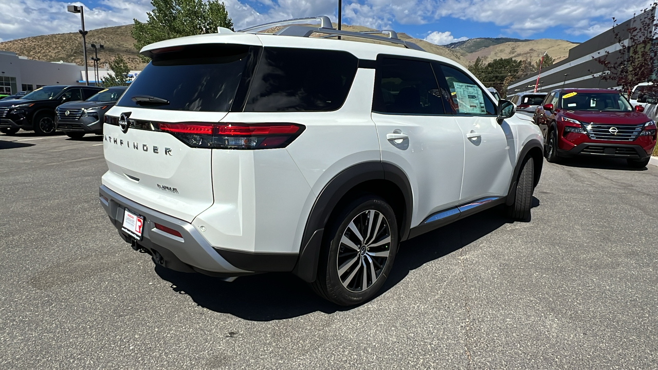 2024 Nissan Pathfinder Platinum 3