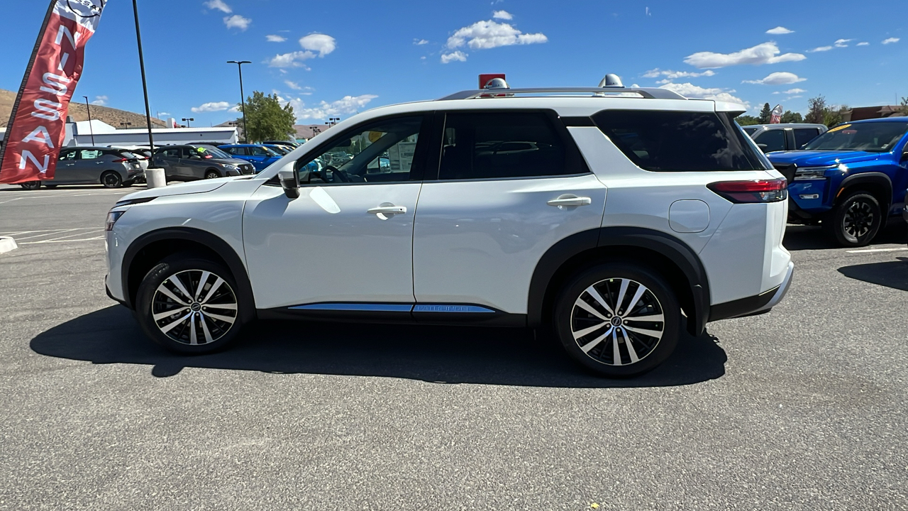 2024 Nissan Pathfinder Platinum 6