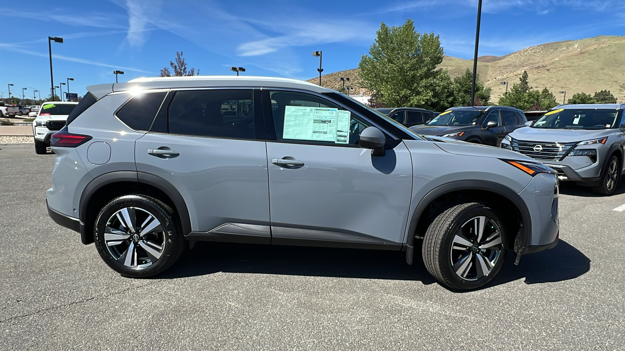 2024 Nissan Rogue SL 2