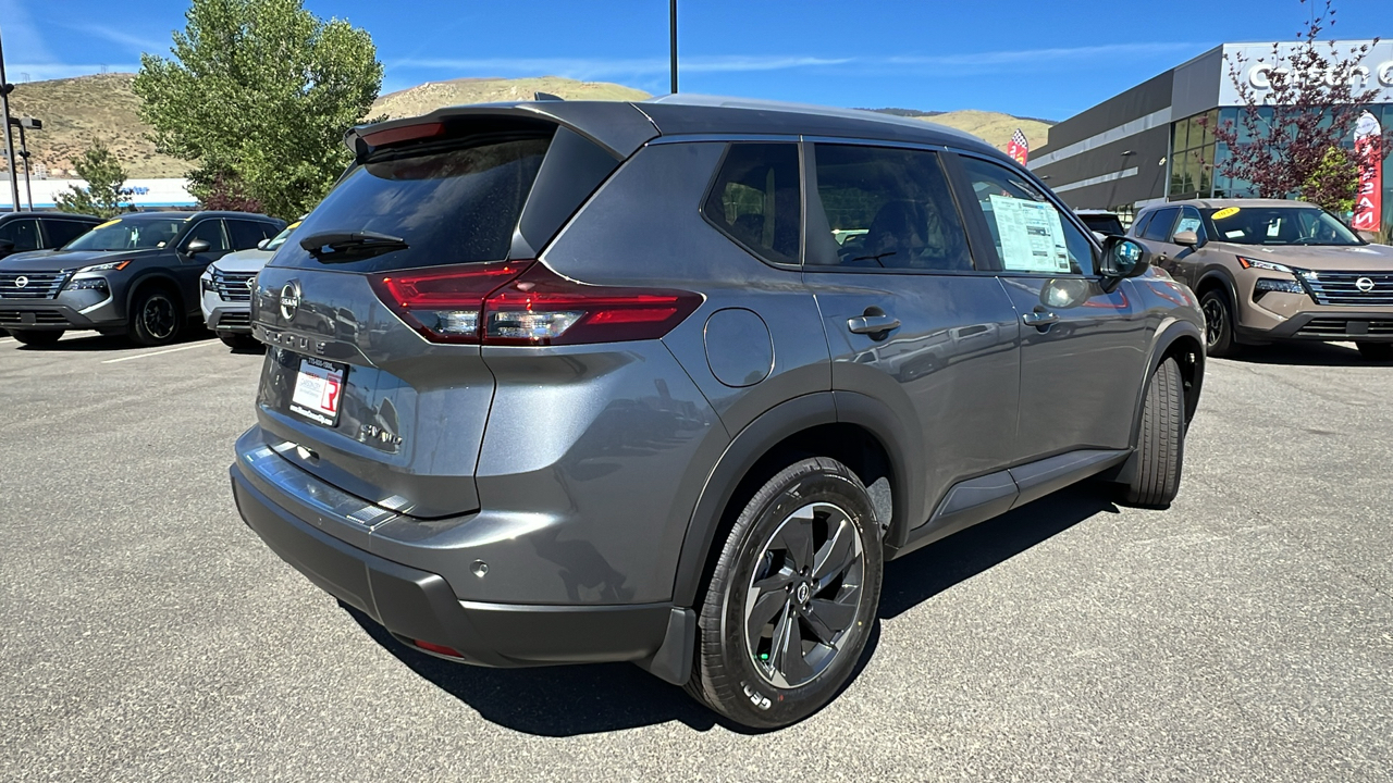 2024 Nissan Rogue SV 3