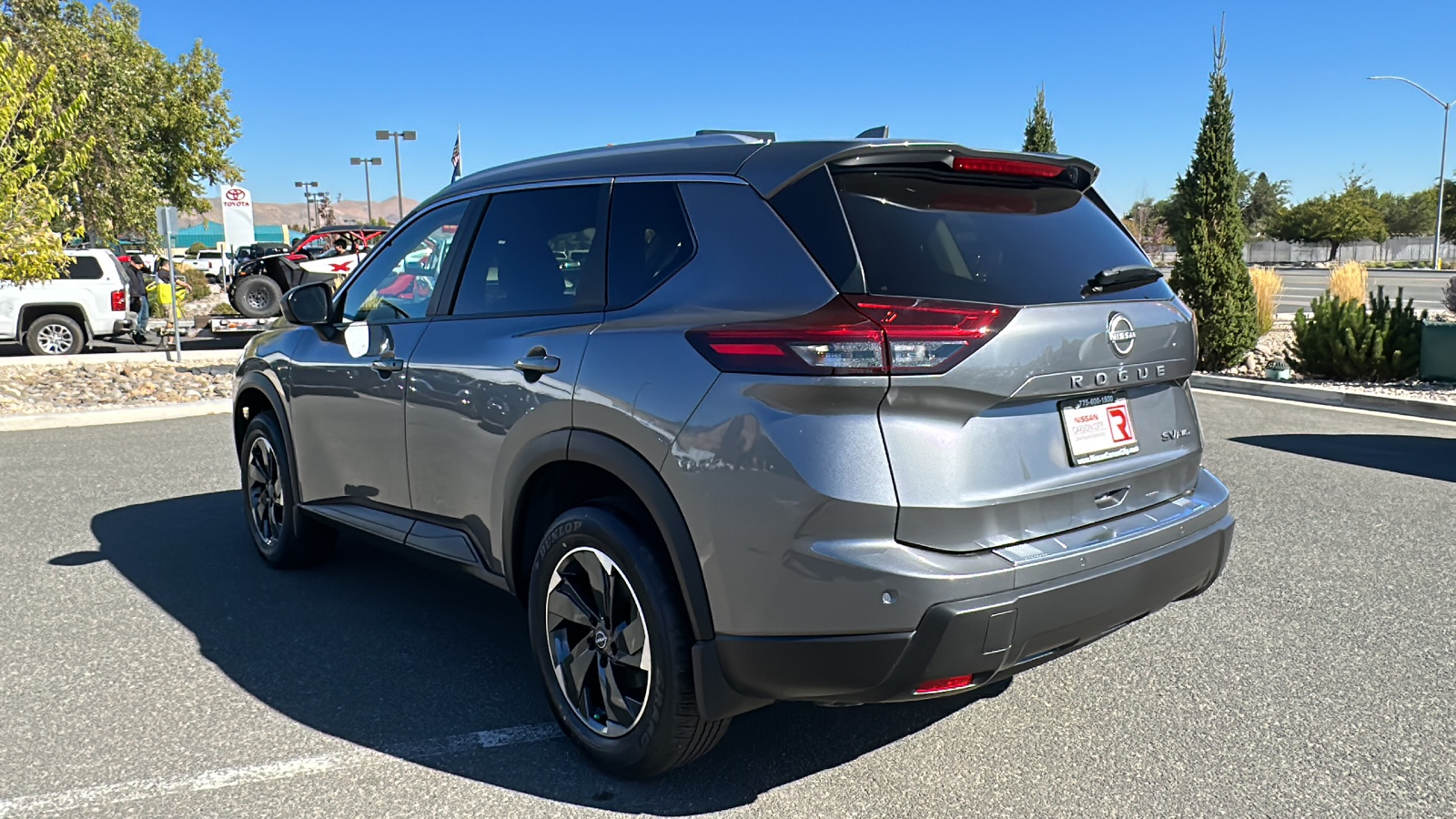 2024 Nissan Rogue SV 5