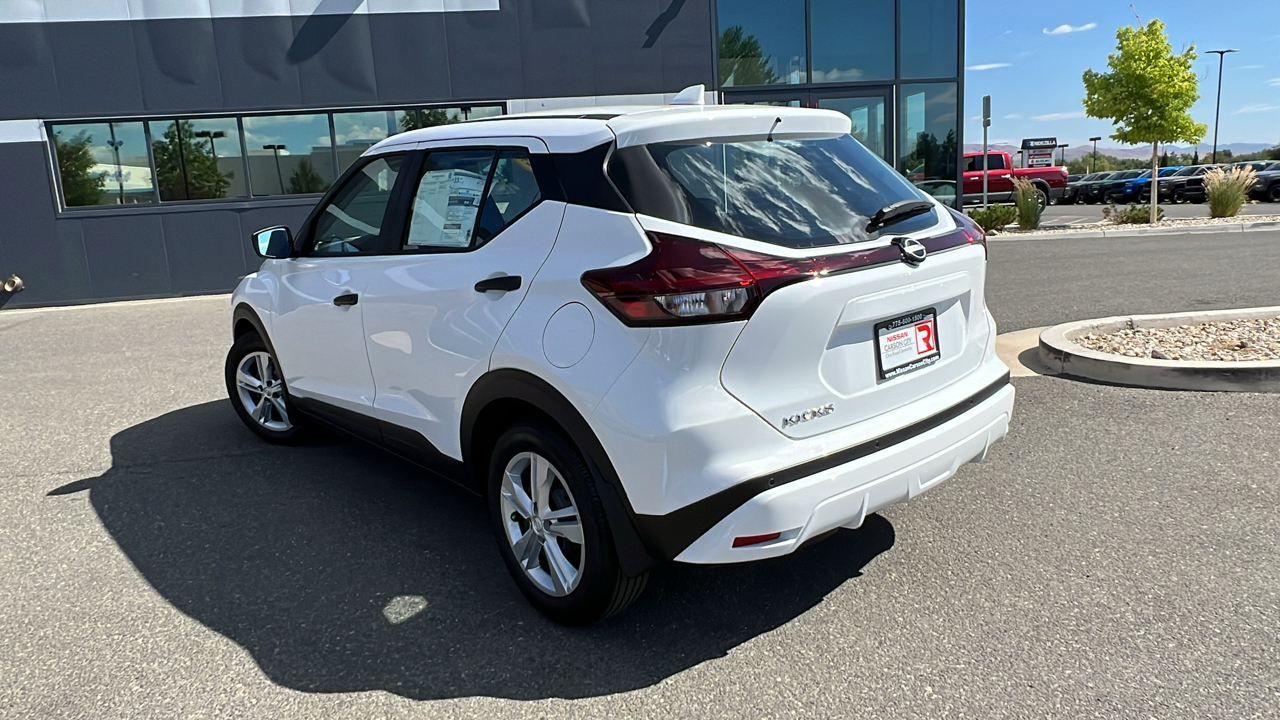 2024 Nissan Kicks S 5