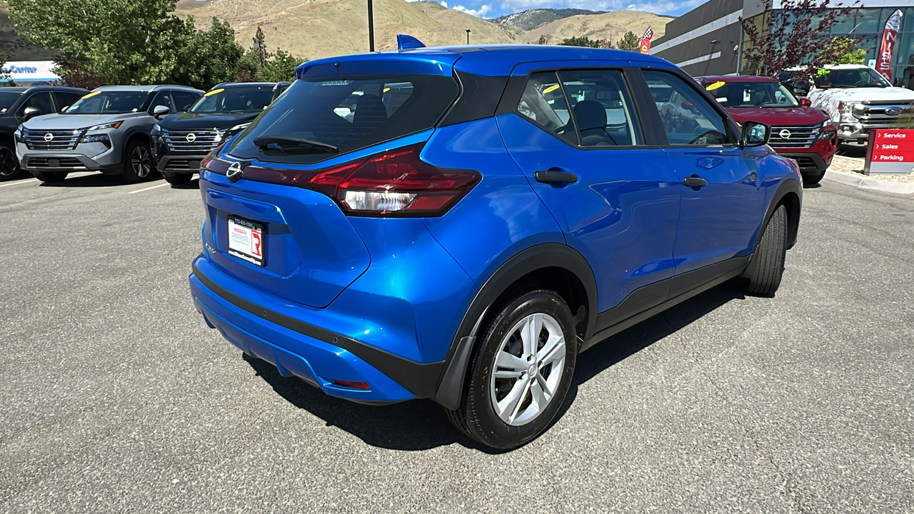 2024 Nissan Kicks S 3