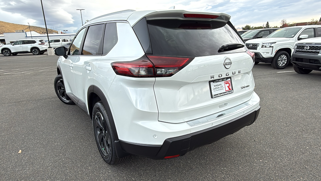 2024 Nissan Rogue SV 5