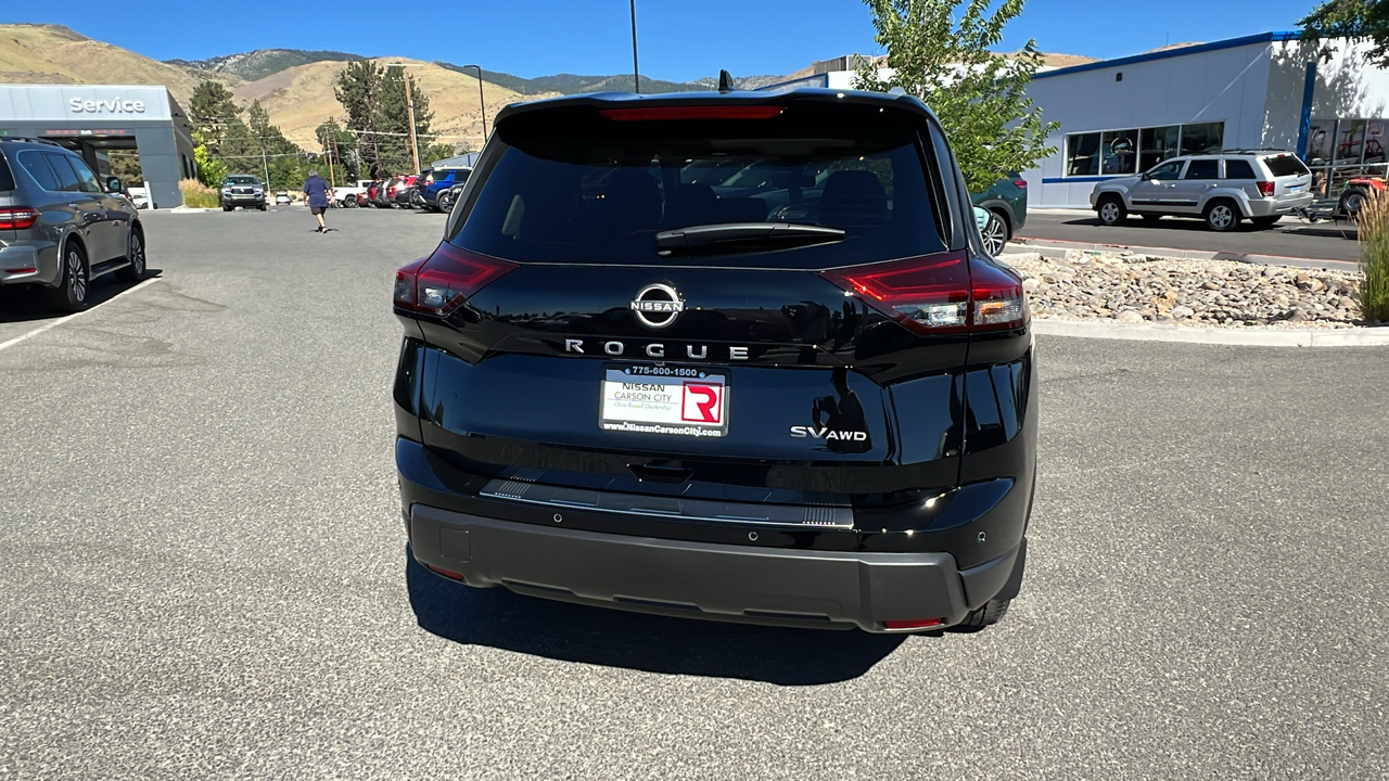 2024 Nissan Rogue SV 4