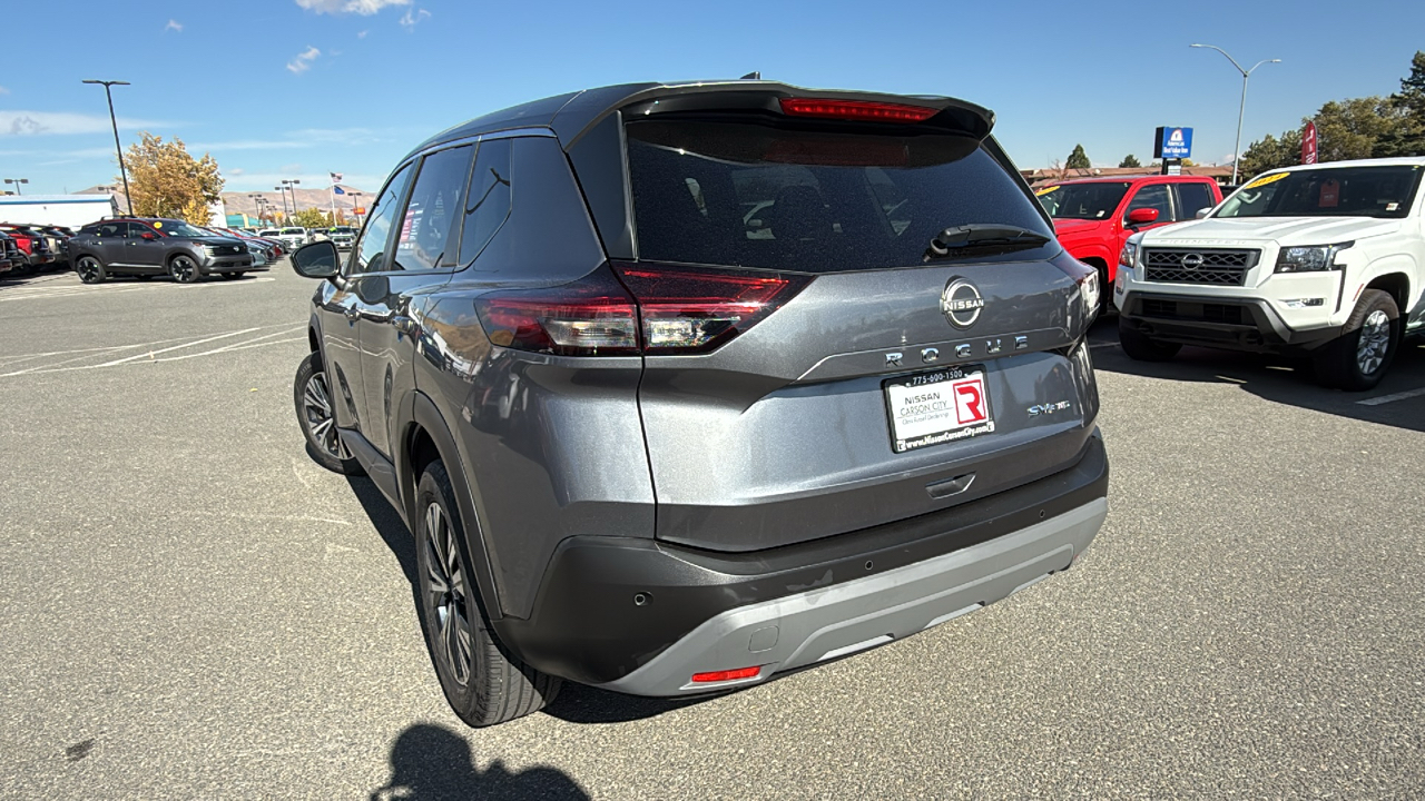 2022 Nissan Rogue SV 5