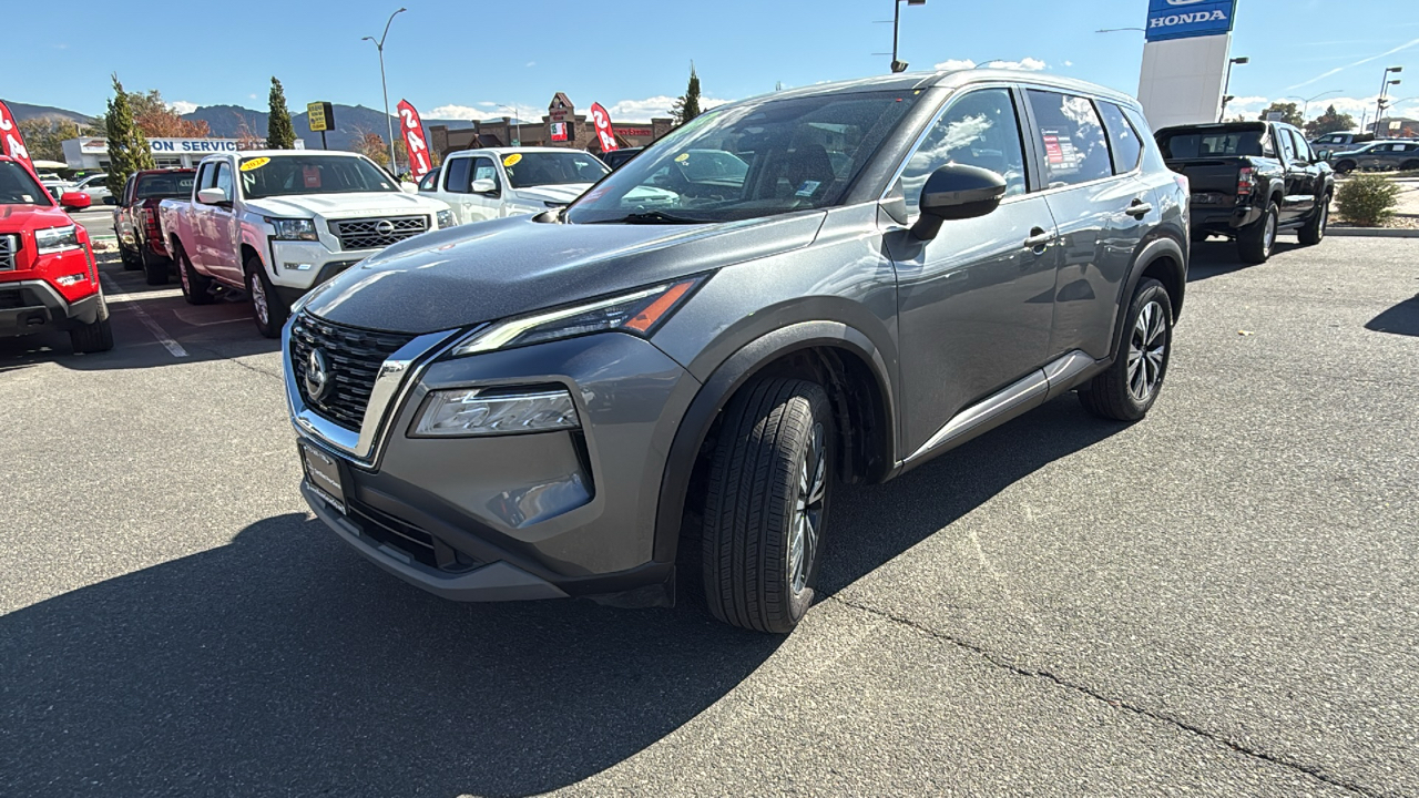 2022 Nissan Rogue SV 7