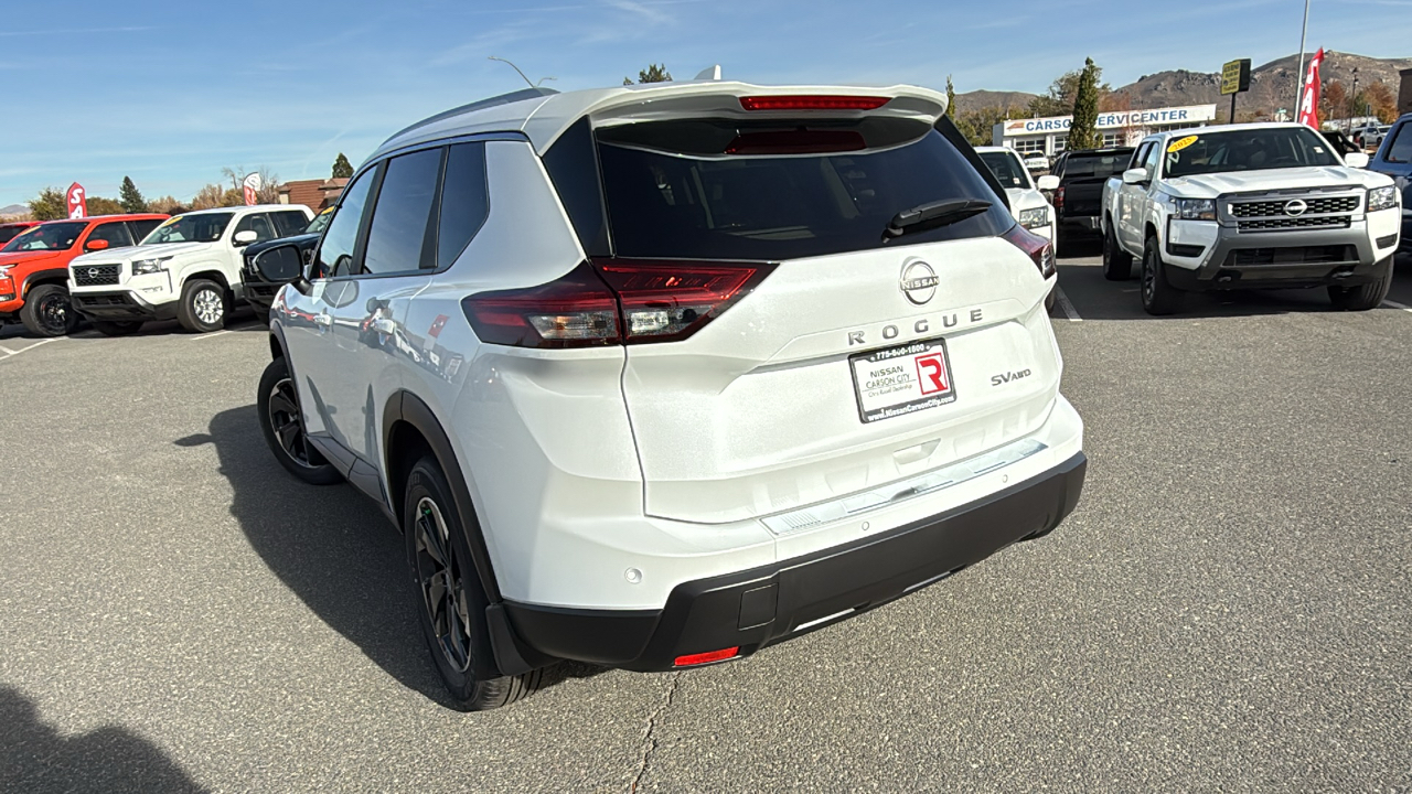 2024 Nissan Rogue SV 5