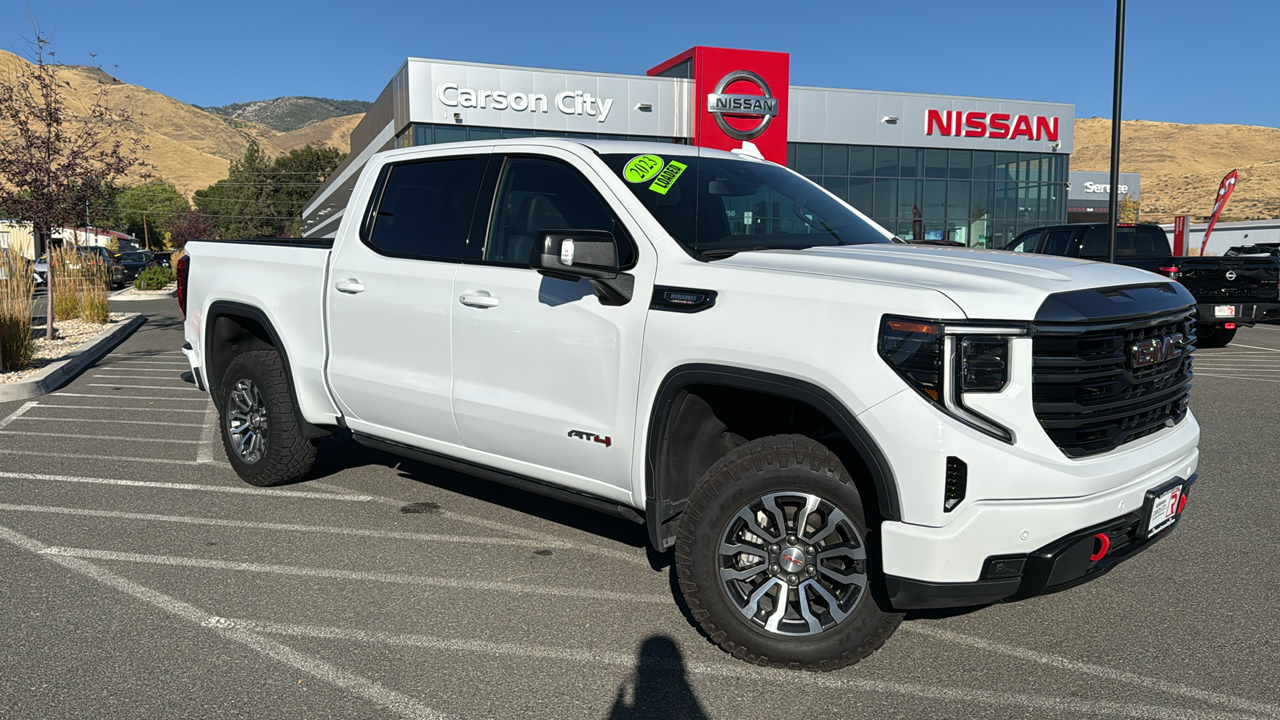 2023 GMC Sierra 1500 AT4 1