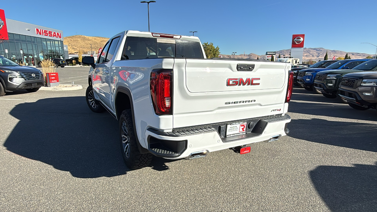 2023 GMC Sierra 1500 AT4 5