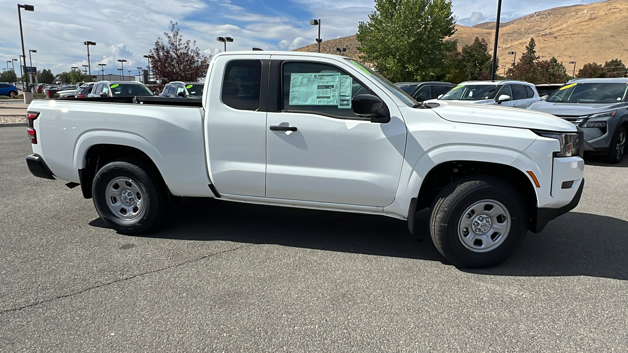 2024 Nissan Frontier S 2