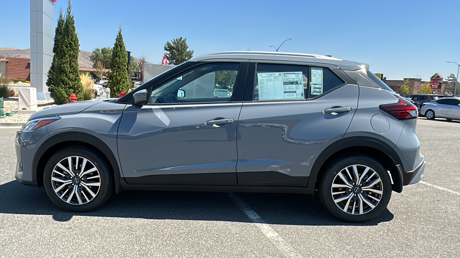 2024 Nissan Kicks SV 6