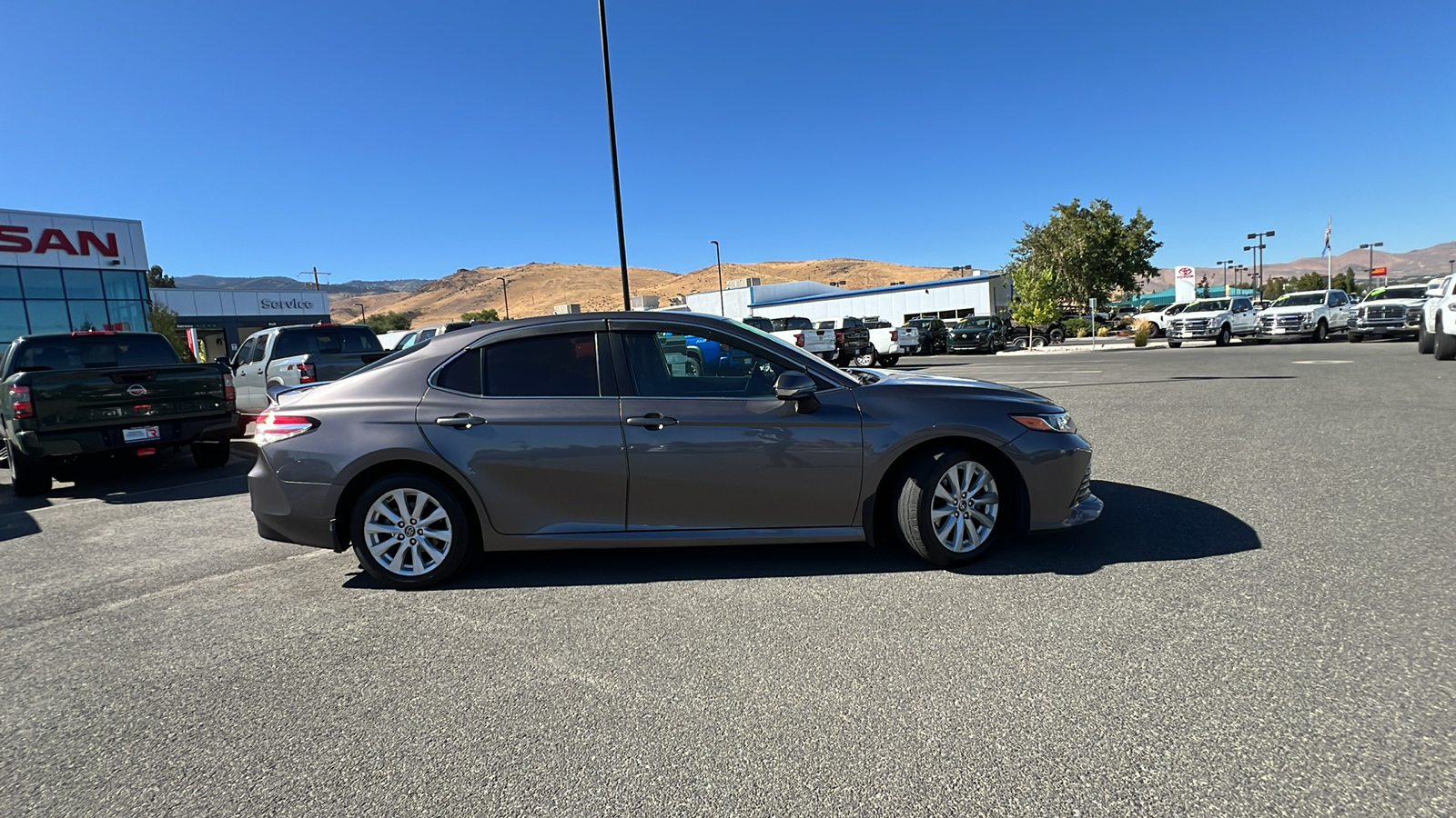 2019 Toyota Camry L 2