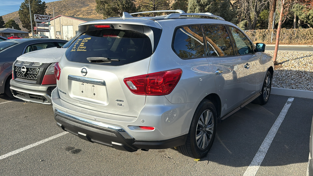 2020 Nissan Pathfinder SL 3