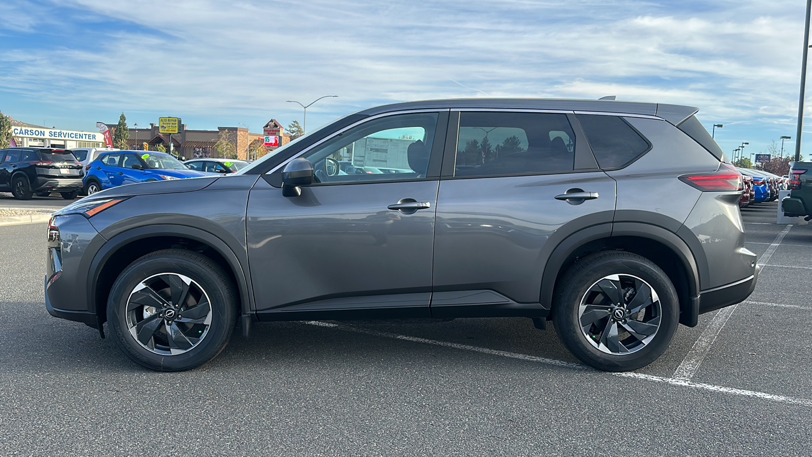 2024 Nissan Rogue SV 6