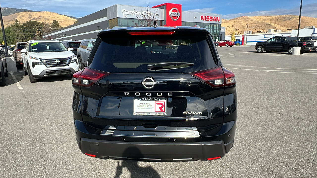 2024 Nissan Rogue SV 4