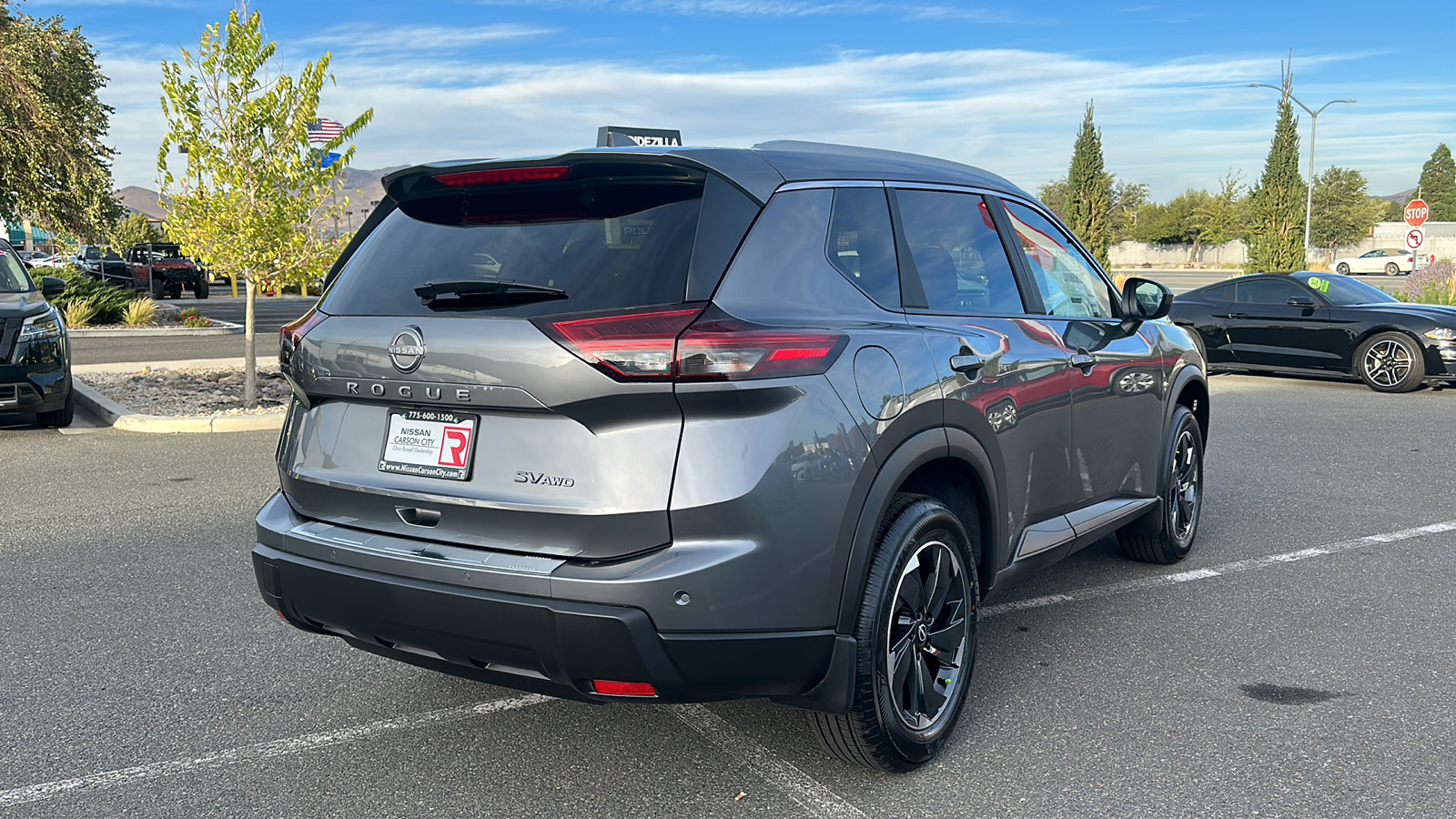 2024 Nissan Rogue SV 3