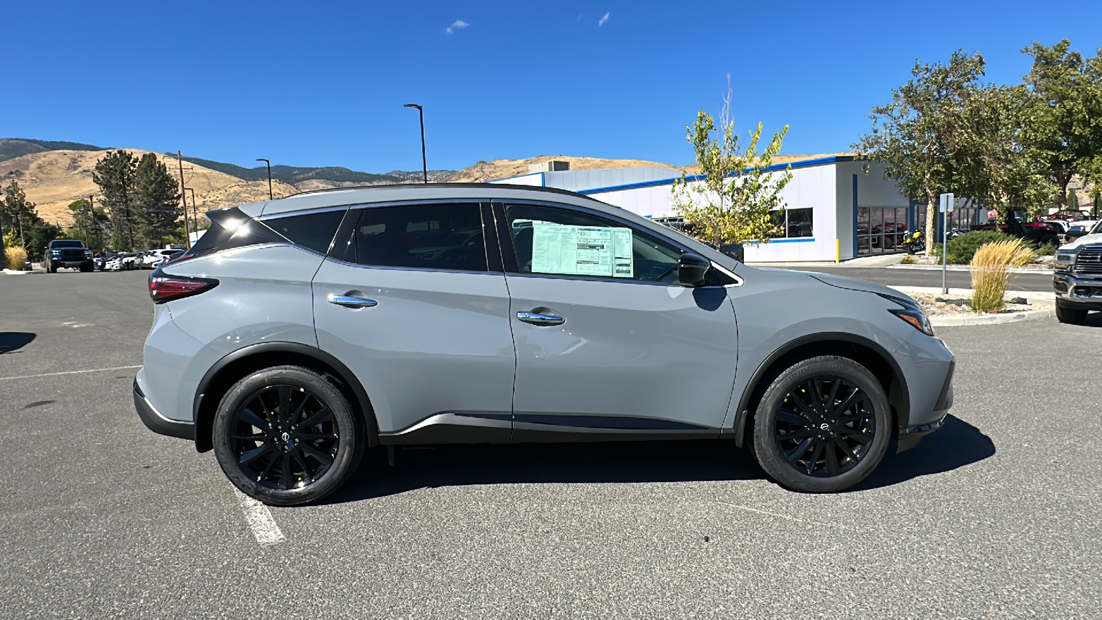 2024 Nissan Murano SV 2