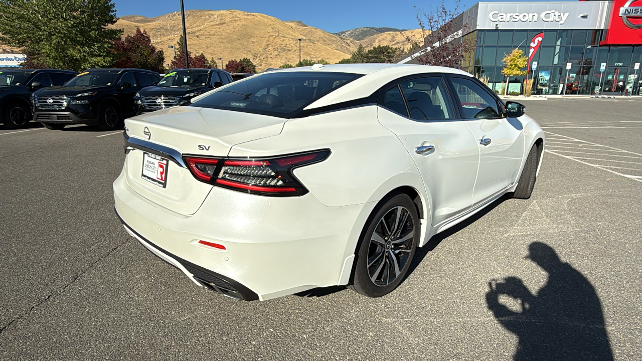 2023 Nissan Maxima SV 3