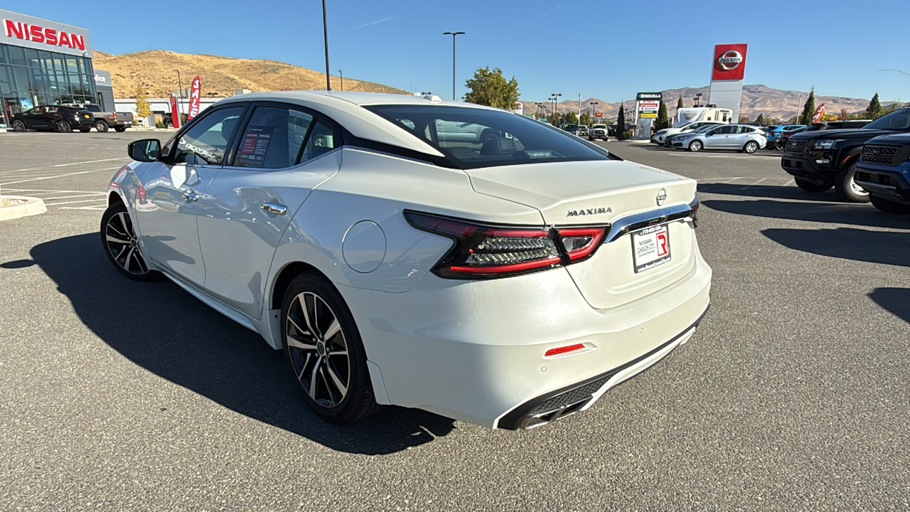 2023 Nissan Maxima SV 5