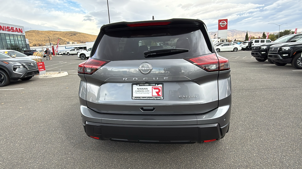 2024 Nissan Rogue SV 4