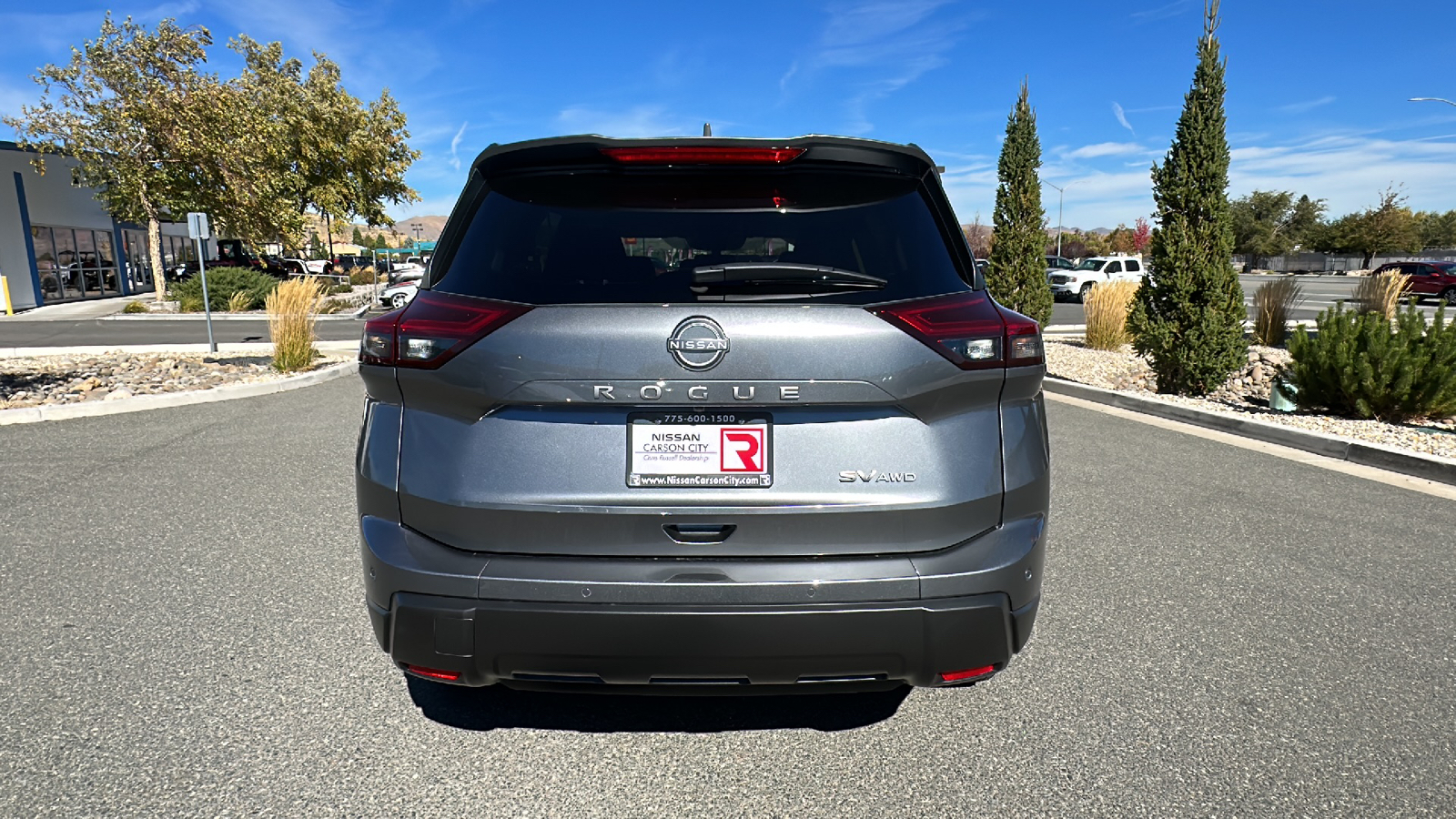 2024 Nissan Rogue SV 4