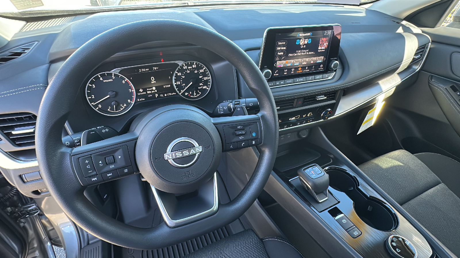 2024 Nissan Rogue SV 40