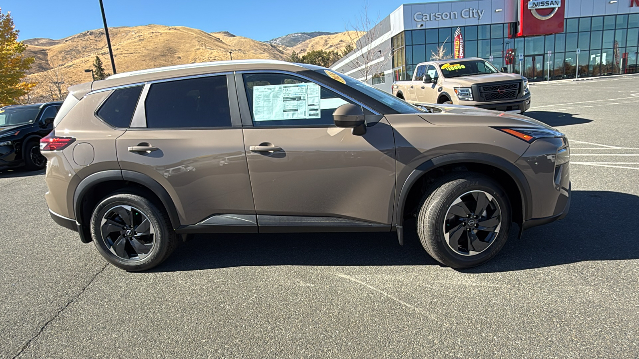 2024 Nissan Rogue SV 2