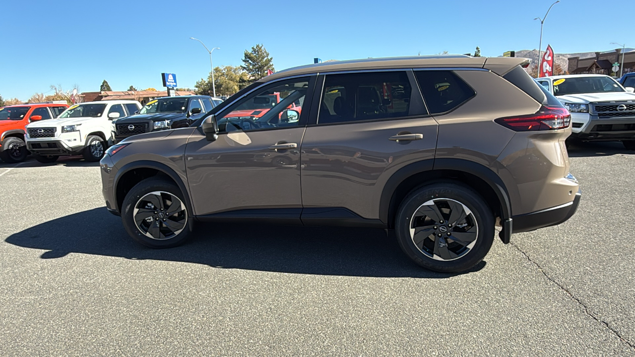 2024 Nissan Rogue SV 6