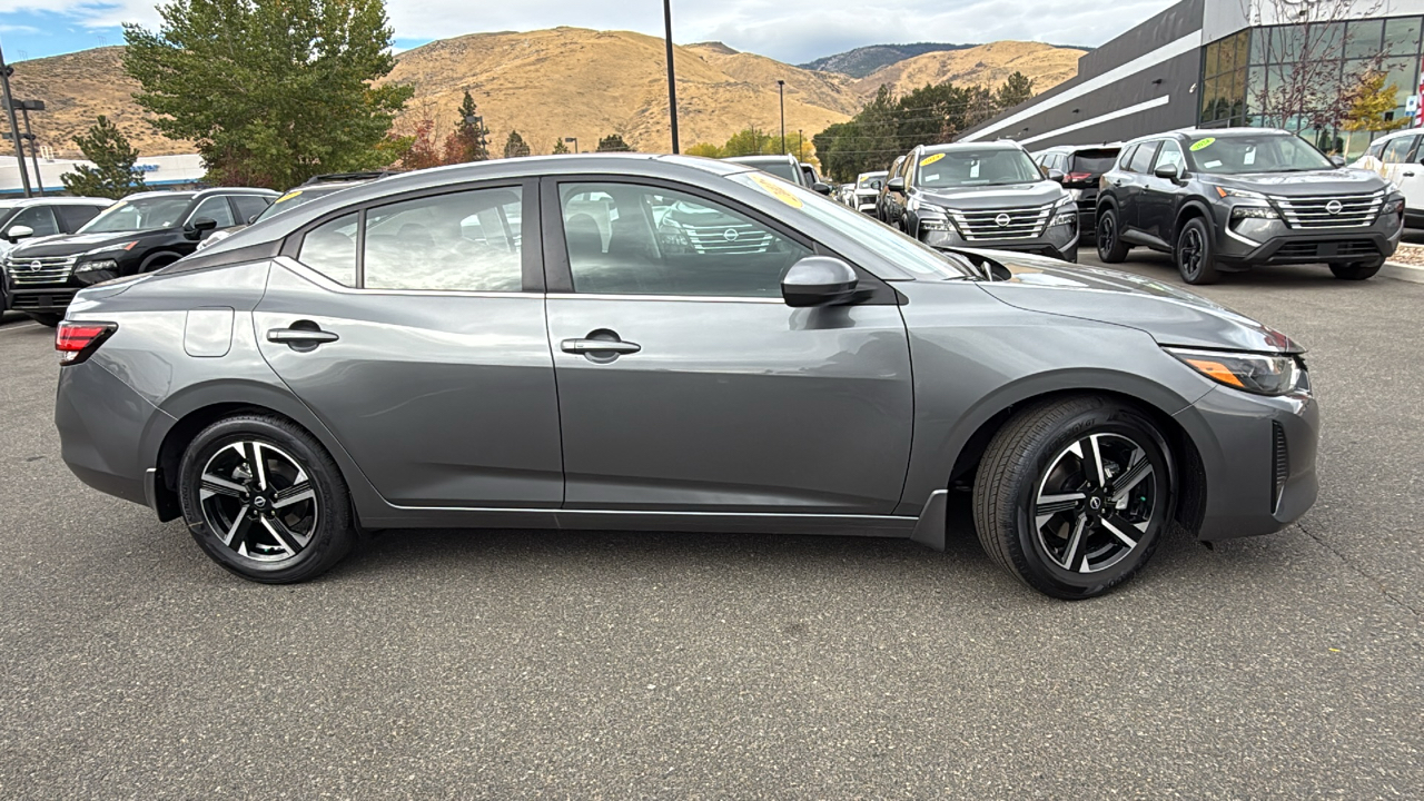 2025 Nissan Sentra SV 2