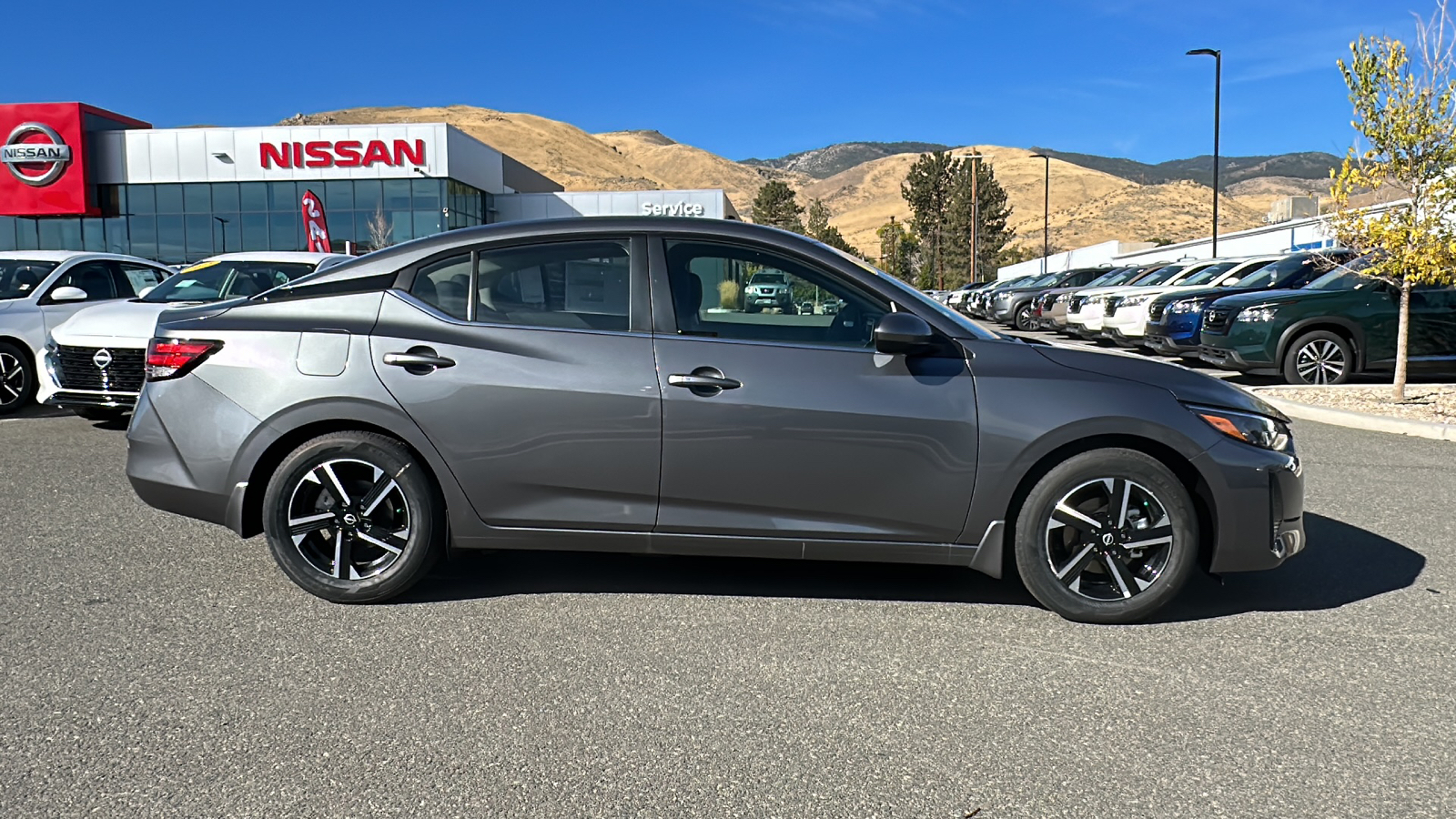 2025 Nissan Sentra SV 2